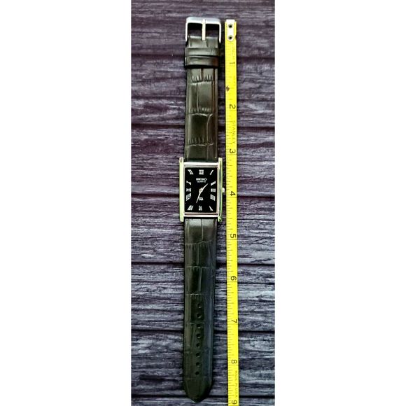 *Vintage NOS Seiko Men Tank Rectangular Black Leather band Dress Watch Be… - Picture 3 of 8